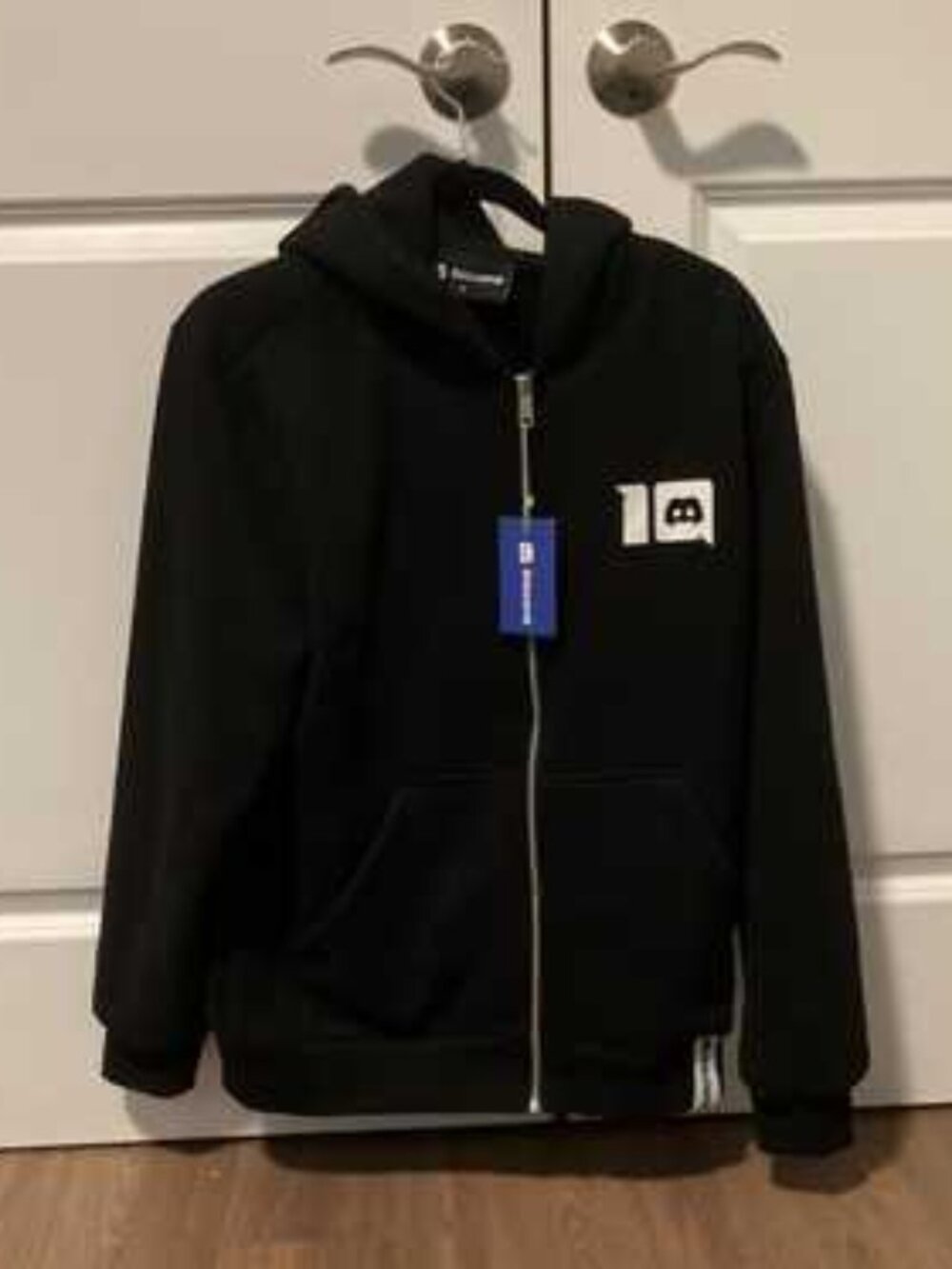 Discord DotEXE Graphic Full-Zip Hoodie – Black, Size S NWT